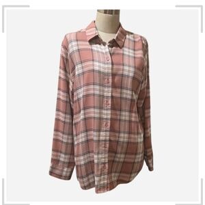 Banana Republic • Boyfriend Fit Classic Flannel Shirt. Dusty Rose/Cream Plaid.